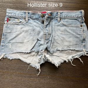 Hollister Jean shorts
